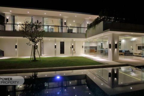 3 bedrooms Villa in Seminyak, Badung,  (9245) 4