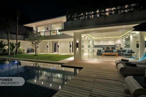 3 bedrooms Villa in Seminyak, Badung,  (9245) 18
