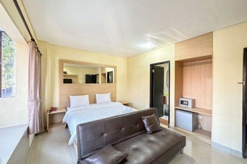 Отель, гостиница с 24 спальнями в Кута, Бадунг,  (9341) 3