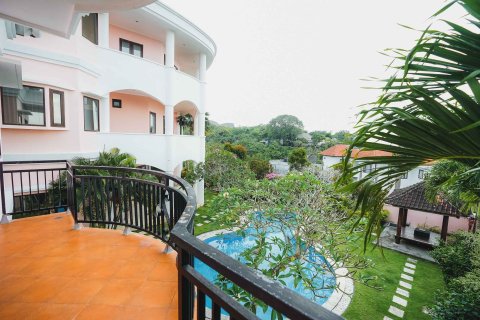 Вилла с 4 спальнями в Джимбаран, Бадунг,  (9339) 24