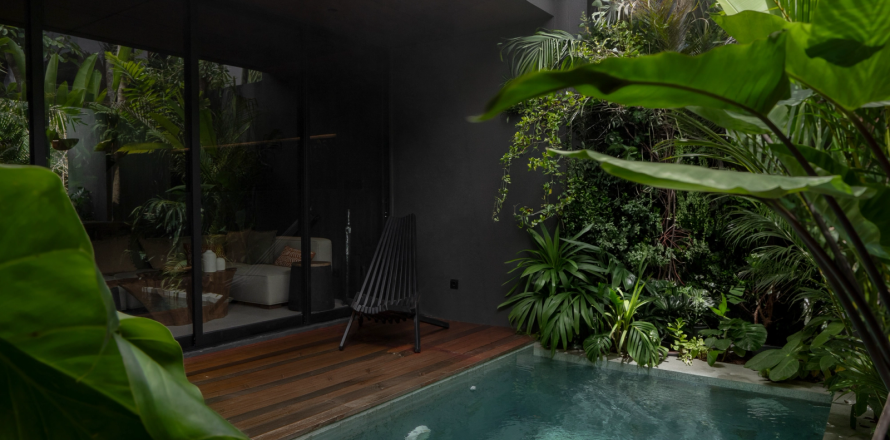 1 bedroom Villa in Tibubeneng, Badung, Bali (14612)