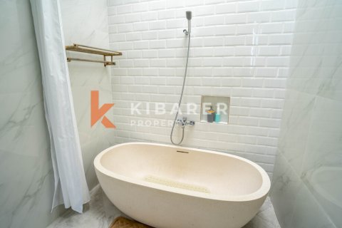 Вилла с 3 спальнями в Кута, Бадунг, Бали (12738) 19