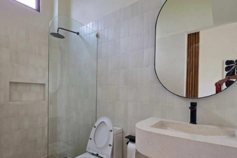 Вилла с 4 спальнями в Южная Кута, Бадунг, (9837) 8