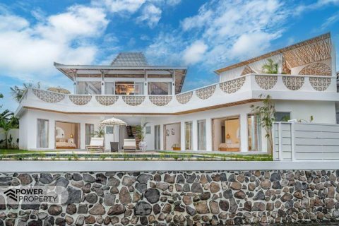 Вилла с 4 спальнями в Табанан, (9839) 26