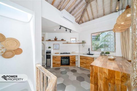 Вилла с 4 спальнями в Табанан, (9839) 7