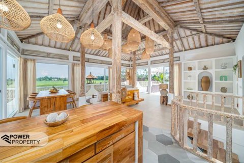 Вилла с 4 спальнями в Табанан, (9839) 4