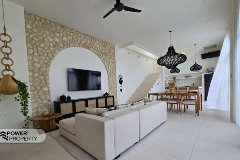 Вилла с 6 спальнями в Нуса Дуа, Бадунг, (9836) 7