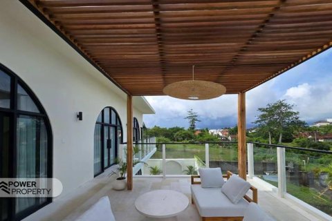 Вилла с 6 спальнями в Нуса Дуа, Бадунг, (9836) 3