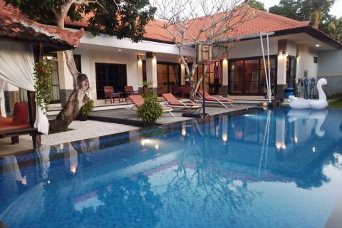 4 bedrooms Villa in Nusa Dua, Badung, Bali (14936) 9