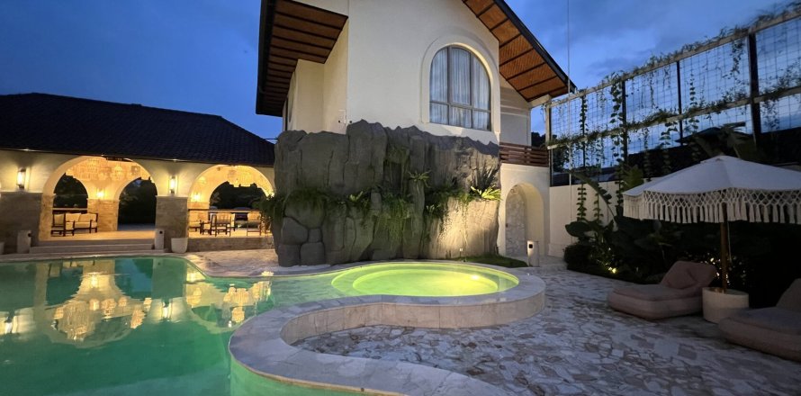 Вилла с 2 спальнями в MAISON BOHEME, Денпасар, Бали (10564)