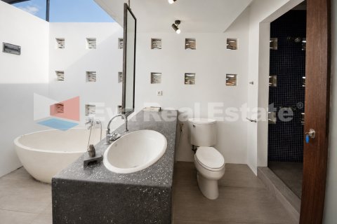 2 bedrooms Villa in Kerobokan, Badung, Bali (14831) 25