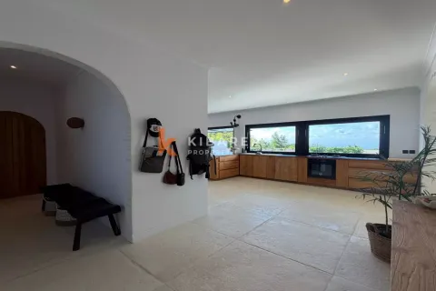 2 bedrooms Villa in South Kuta, Badung, Bali (12422) 23
