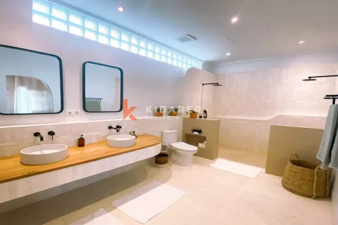4 bedrooms Villa in South Kuta, Badung, Bali (12423) 14