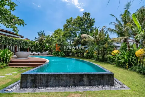 5 bedrooms Villa in Canggu, Badung, Bali (13200) 2