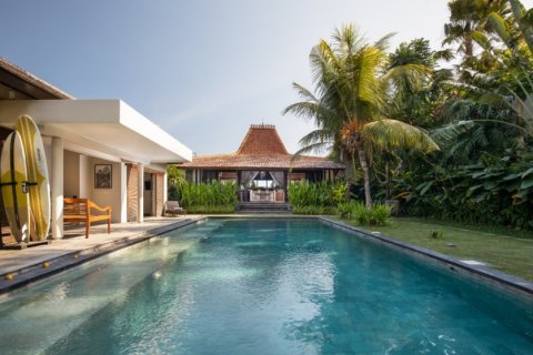 Вилла с 4 спальнями в Чангу, Бадунг,  (9493) 11