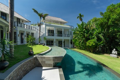 7 bedrooms Villa in Kerobokan, Badung, Bali (15748) 20