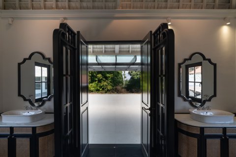 7 bedrooms Villa in Kerobokan, Badung, Bali (15748) 29