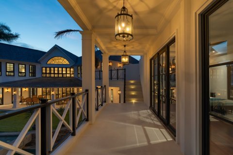 7 bedrooms Villa in Kerobokan, Badung, Bali (15748)