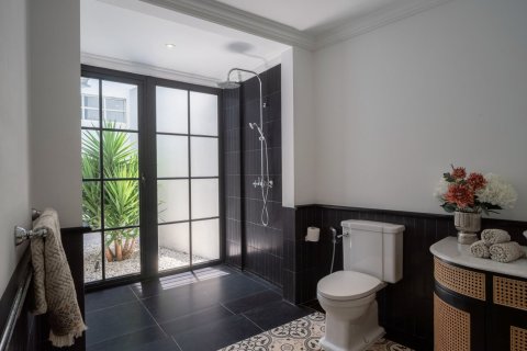 7 bedrooms Villa in Kerobokan, Badung, Bali (15748) 27