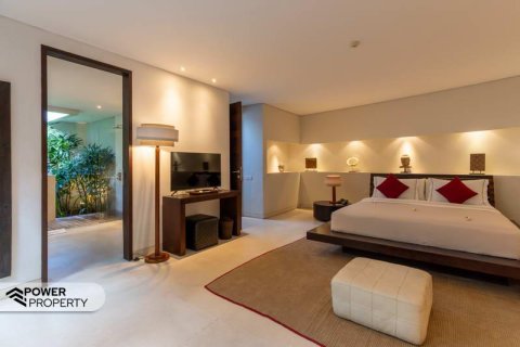 Вилла с 3 спальнями в Семиньяк, Бадунг,  (695) 30