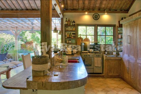 5 bedrooms Villa in Kerobokan, Badung, Bali (2391) 9