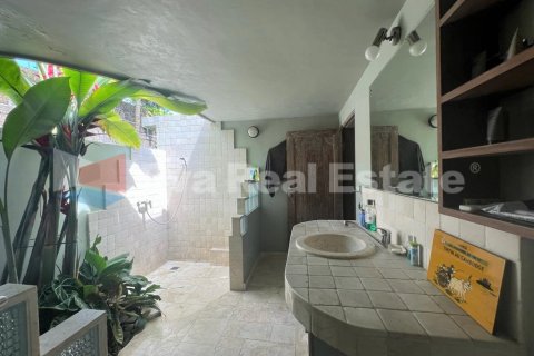 5 bedrooms Villa in Kerobokan, Badung, Bali (2391) 20