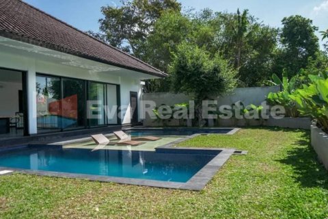 3 bedrooms Villa in Kerobokan, Badung, Bali (2558)
