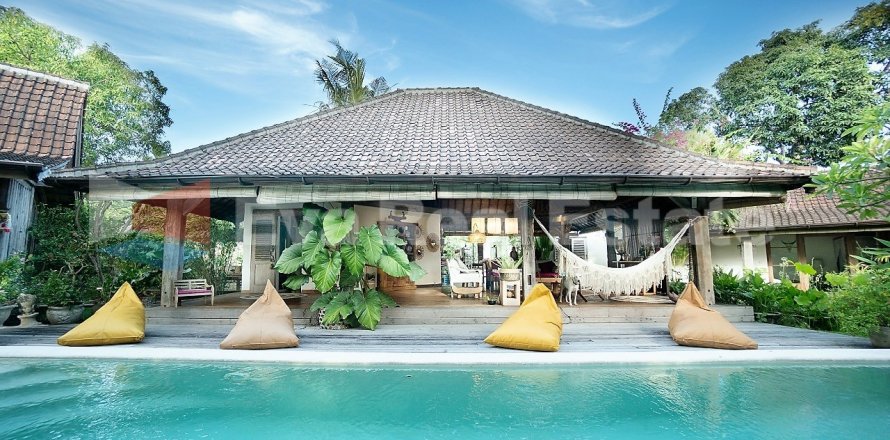 5 bedrooms Villa in Kerobokan, Badung, Bali (2554)