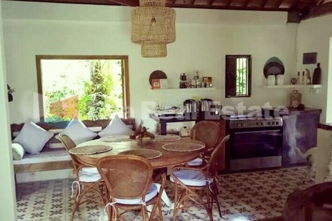5 bedrooms Villa in Kerobokan, Badung, Bali (2554) 7