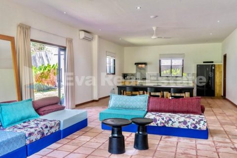 2 bedrooms Villa in Kerobokan, Badung, Bali (2557) 3