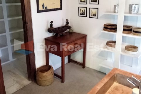 4 bedrooms Villa in Kerobokan, Badung, Bali (2556) 17