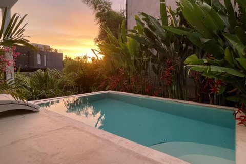 Вилла 280м2 в Тумбак Баюх, Менгви, Бадунг, Бали (10186) 12