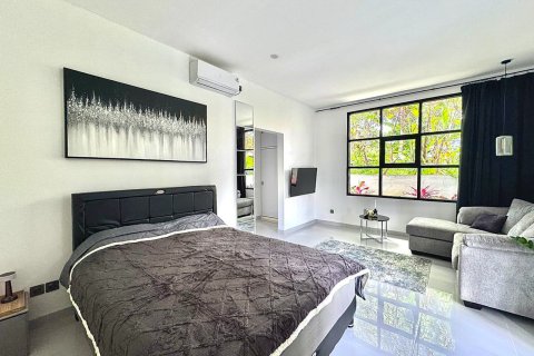 Вилла 280м2 в Тумбак Баюх, Менгви, Бадунг, Бали (10186) 6