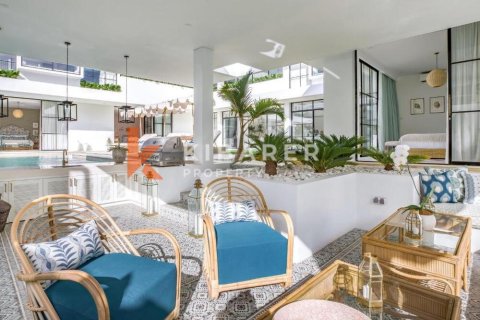 5 bedrooms Villa in Tibubeneng, Badung, Bali (12967) 4