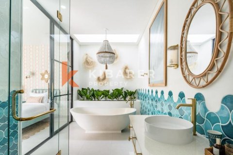 5 bedrooms Villa in Tibubeneng, Badung, Bali (12967) 18