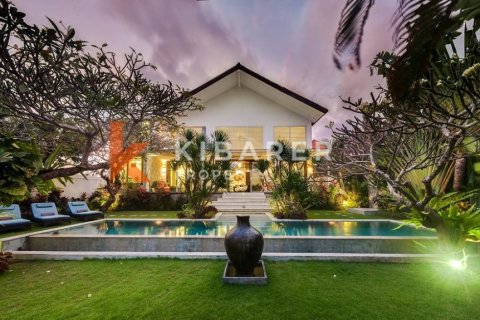 4 bedrooms Villa in Badung, Bali (12521) 6
