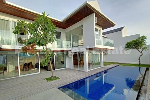 6 bedrooms Villa in Pecatu, Badung, Bali (2415)