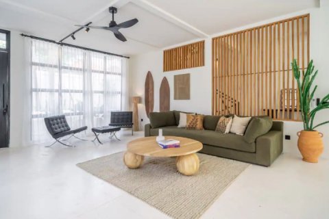 Вилла с 9 спальнями в Чангу, Бадунг,  (9178) 19