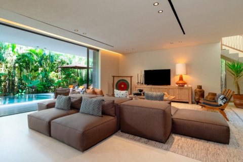 Вилла с 4 спальнями в Чангу, Бадунг,  (9180) 10