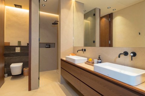 Вилла с 4 спальнями в Чангу, Бадунг,  (9180) 17