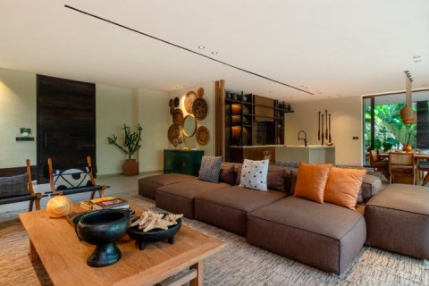 Вилла с 4 спальнями в Чангу, Бадунг,  (9180) 11