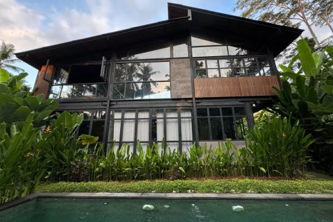 3 bedrooms Villa in Ubud, Gianyar, Bali (14505)