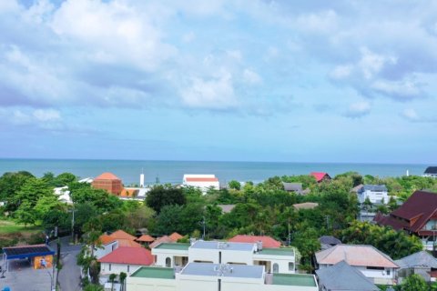 2 bedrooms Penthouse in Kerobokan, Badung, Bali (14301) 10