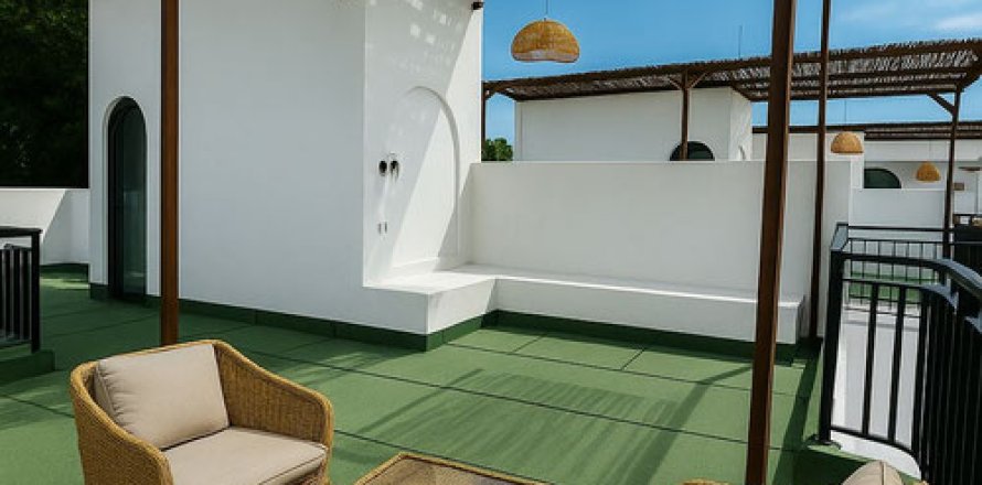 4 bedrooms Villa in Pecatu, Badung, Bali (15093)