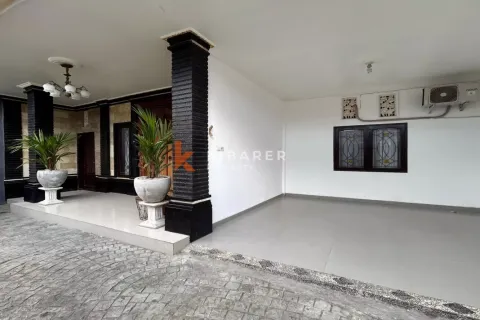 5 bedrooms Villa in Denpasar, Bali (12900)