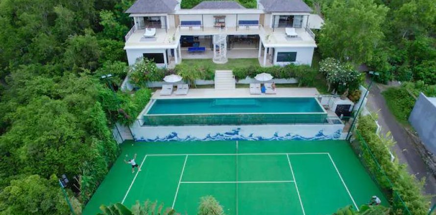 5 bedrooms Villa in Pecatu, Badung, Bali (15101)