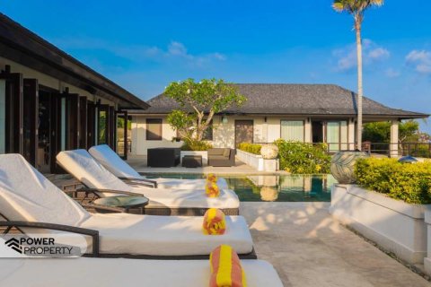 Вилла с 6 спальнями в Джимбаран, Бадунг, Бали (10613) 17