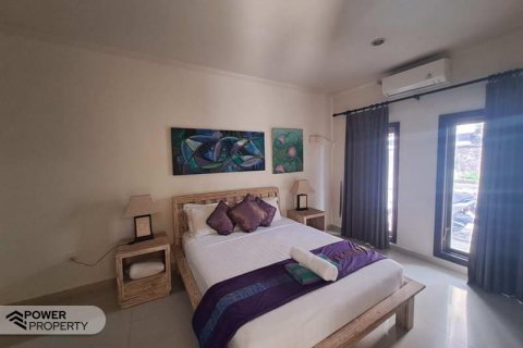 Вилла с 4 спальнями в Кута, Бадунг, Бали (10609) 3