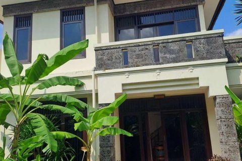 Вилла с 4 спальнями в Кута, Бадунг, Бали (10609) 18