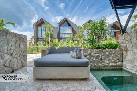 Вилла с 11 спальнями в Южная Кута, Бадунг, Бали (10610)